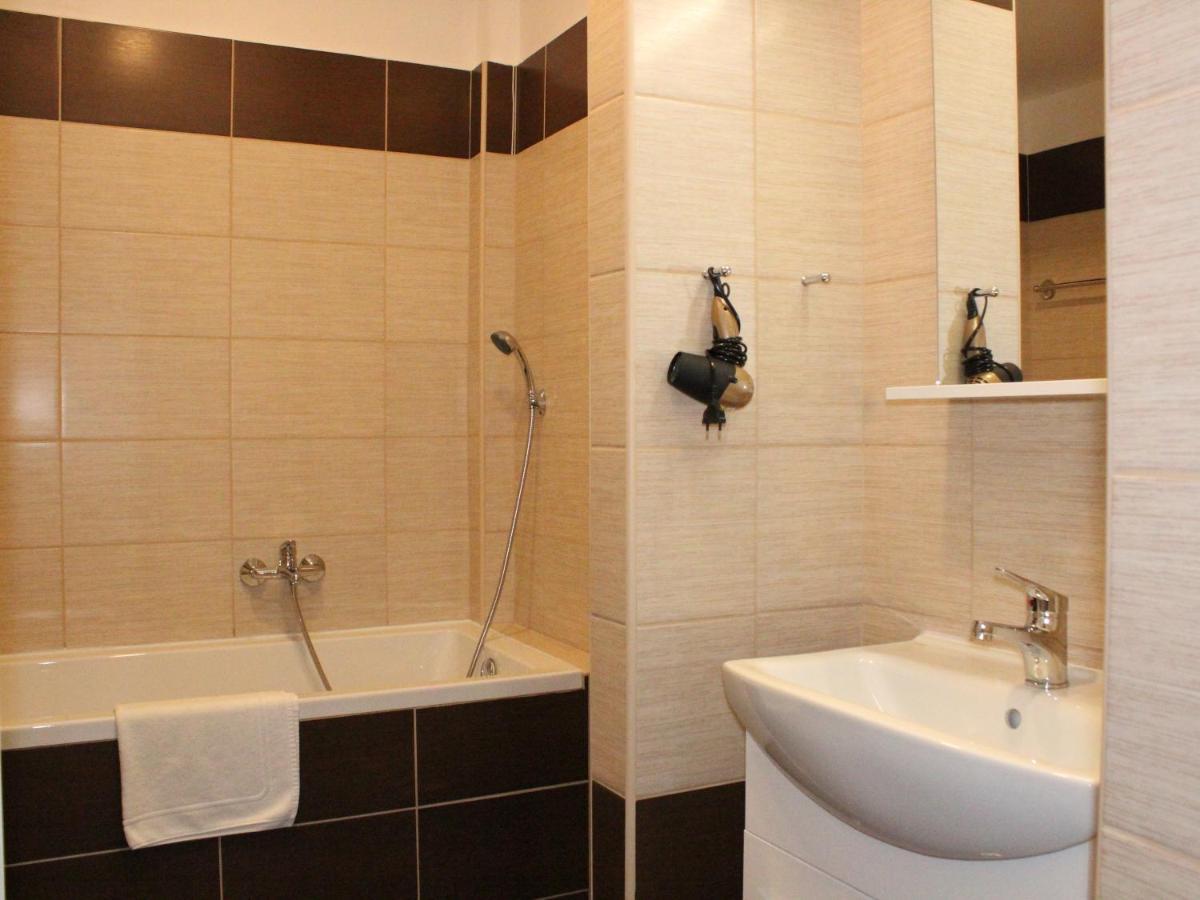 קונטה הורה Silver Apartments מראה חיצוני תמונה